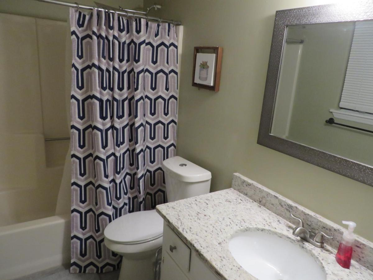 5 Star Atlanta Harsfield Guesthouse College Park Εξωτερικό φωτογραφία