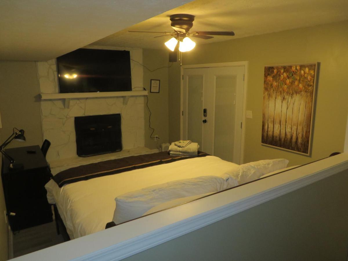 5 Star Atlanta Harsfield Guesthouse College Park Εξωτερικό φωτογραφία