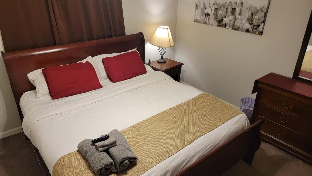 5 Star Atlanta Harsfield Guesthouse College Park Εξωτερικό φωτογραφία